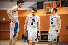 Basketball, Win2Day Superliga 2022/23, 5. Qualifikationsrunde, Vienna Timberwolves, Traiskirchen Lions, Chris Vogt (33), Jonas John (99), Jakob Szkutta (10)