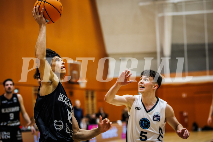 Basketball, Basketball Zweite Liga 2024/25, Grunddurchgang 8.Runde, Vienna Timberwolves, Güssing Blackbirds, Valentino Wappel (12), Jakob Konzet (5)