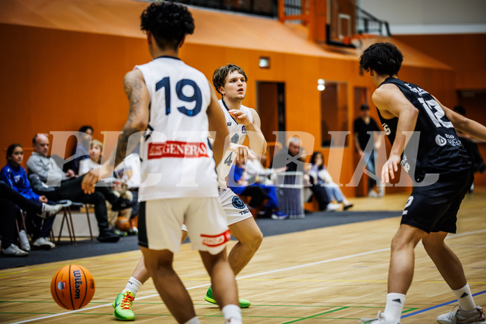 Basketball, Basketball Zweite Liga 2024/25, Grunddurchgang 8.Runde, Vienna Timberwolves, Güssing Blackbirds, Felix Angerbauer (4)
