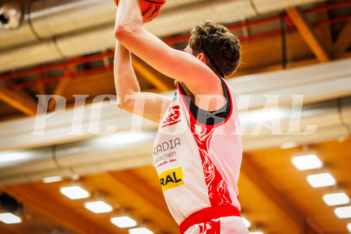 Basketball, win2day Basketball Superliga 2024/25, Grunddurchgang 9.Runde, Traiskirchen Lions, Gmunden Swans, Aleksej Kostic (6)