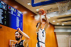 Basketball, Basketball Zweite Liga 2024/25, Grunddurchgang 8.Runde, Vienna Timberwolves, Güssing Blackbirds, Luka Gaspar (15), Valentin Siegmund (0)