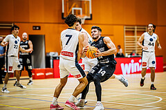Basketball, Basketball Zweite Liga 2024/25, Grunddurchgang 8.Runde, Vienna Timberwolves, Güssing Blackbirds, Armin Karian (7), Christoph Astl (14)