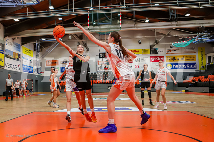 16.11.2024 Österreichischer Basketballverband 2024/25, SLWU16, Basket Duchess vs. Basket Flames UNION
