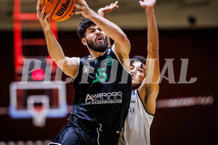 Basketball, Basketball Zweite Liga 2023/24, Grunddurchgang 17.Runde, Basket Flames, Union Deutsch Wagram Alligators, Josip Valentic (55)