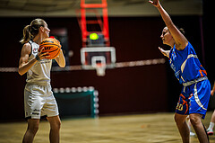 Basketball, Win2Day Basketball Damen Superliga 2023/24, Grunddurchgang 12.Runde, Basket Flames, DBB LZ OÖ, Julia Derkits (8)