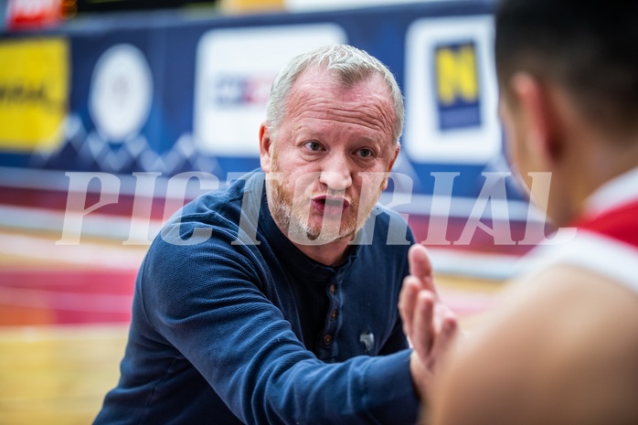 Basketball, Admiral Basketball Superliga 2019/20, Grunddurchgang 2.Runde, Traiskirchen Lions, BC Vienna, Luigi Gresta (Head Coach)