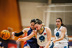 Basketball, Win2Day Basketball Damen Superliga 2023/24, Grunddurchgang 14.Runde, Vienna Timberwolves, SKN St. Pölten, Anna Kolyandrova (2), Antonia Dumancic (17)