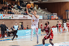Basketball, Basketball Superliga 2023/24, Qualifikationsrunde 1., Oberwart Gunners, BC Vienna, Jonathan Knessl (12), Demarkus Stuckey Jr. (42)