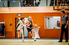 Basketball, Win2Day Basketball Damen Superliga 2023/24, Grunddurchgang 14.Runde, Vienna Timberwolves, SKN St. Pölten, Bettina Kunz (71)