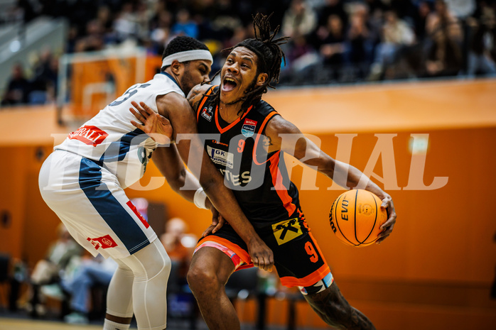 Basketball, Win2Day Superliga 2023/24, 1. Qualifikationsrunde, Vienna Timberwolves, Fürstenfeld Panthers, William Emiohe (15), Joe Hampton (9)