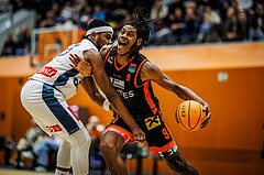 Basketball, Win2Day Superliga 2023/24, 1. Qualifikationsrunde, Vienna Timberwolves, Fürstenfeld Panthers, William Emiohe (15), Joe Hampton (9)