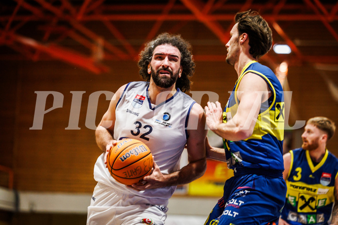 Basketball, win2day Basketball Superliga 2024/25, Grunddurchgang Runde 13, BBC Nord Dragonz, UBSC Graz, Sead Hadzifejzovic (32)