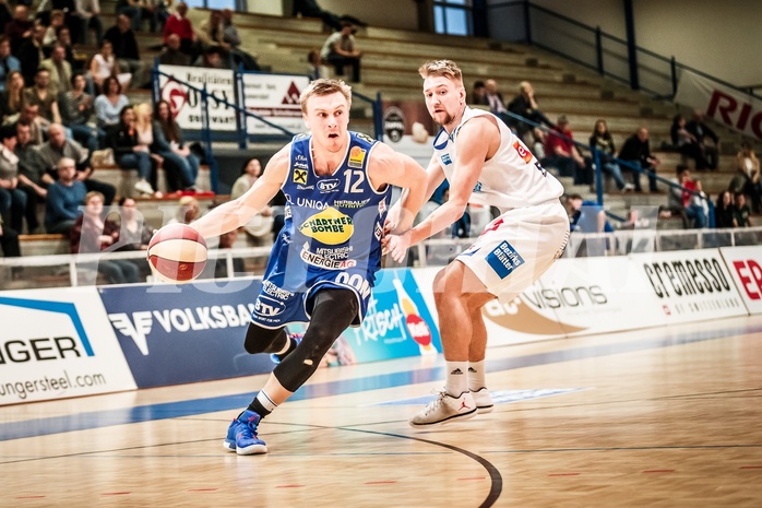 Basketball, ABL 2017/18, Grunddurchgang 31.Runde, Oberwart Gunners, Gmunden Swans, Matthias Linortner (12)