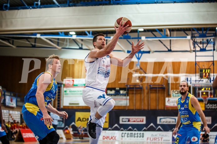Basketball, Admiral Basketball Superliga 2019/20, Grunddurchgang 6.Runde, Oberwart Gunners, St. Pölten, Andrius Mikutis (5)