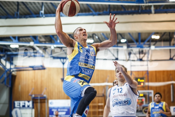 Basketball, Admiral Basketball Superliga 2019/20, Grunddurchgang 6.Runde, Oberwart Gunners, St. Pölten, Philip Jalalpoor (5)