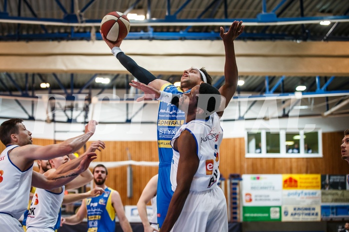Basketball, Admiral Basketball Superliga 2019/20, Grunddurchgang 6.Runde, Oberwart Gunners, St. Pölten, Marko Kolaric (16)