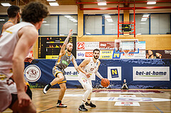 Basketball, bet-at-home Basketball Superliga 2021/22, Grunddurchgang18.Runde, Traiskirchen Lions, Klosterneuburg Dukes, Aaron Michael Falzon (13)