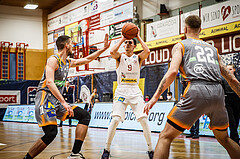 Basketball, bet-at-home Basketball Superliga 2021/22, Grunddurchgang18.Runde, Traiskirchen Lions, Klosterneuburg Dukes, Lukas Hahn (9)