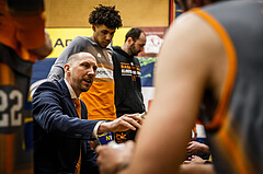 Basketball, bet-at-home Basketball Superliga 2021/22, Grunddurchgang18.Runde, Traiskirchen Lions, Klosterneuburg Dukes, Christopher O´Shea (Head Coach)