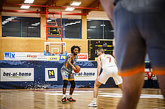 Basketball, bet-at-home Basketball Superliga 2021/22, Grunddurchgang18.Runde, Traiskirchen Lions, Klosterneuburg Dukes, James Murray-Boyles (30)