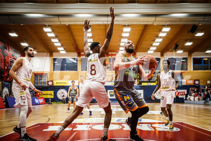 Basketball, bet-at-home Basketball Superliga 2021/22, Grunddurchgang18.Runde, Traiskirchen Lions, Klosterneuburg Dukes, Christoph Jakubowski (12)