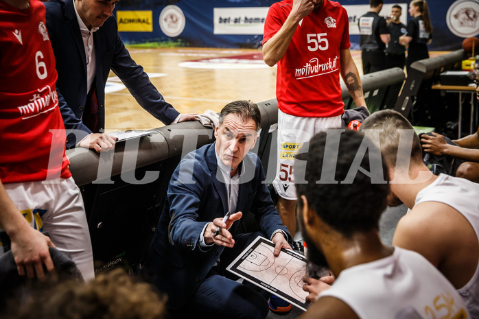 Basketball, bet-at-home Basketball Superliga 2021/22, Grunddurchgang18.Runde, Traiskirchen Lions, Klosterneuburg Dukes, Nenad Josipovic (Head Coach)