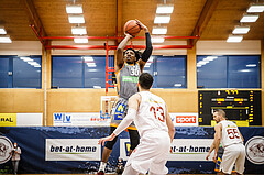 Basketball, bet-at-home Basketball Superliga 2021/22, Grunddurchgang18.Runde, Traiskirchen Lions, Klosterneuburg Dukes, James Murray-Boyles (30)
