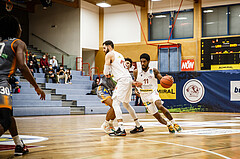 Basketball, bet-at-home Basketball Superliga 2021/22, Grunddurchgang18.Runde, Traiskirchen Lions, Klosterneuburg Dukes, Taveion M. Hollingsworth (11)