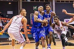 Basketball, ABL 2016/17, Grunddurchgang 18.Runde, BC Vienna, Oberwart Gunners, Derek Jackson Jr. (6), Stjepan Stazic (7), Anthony Clemmons (5)