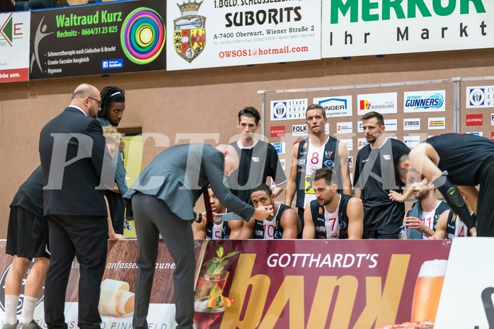 Basketball, ABL 2017/18, Grunddurchgang 3.Runde, Oberwart Gunners, Flyers Wels, Sebastian Waser (Headcoach)