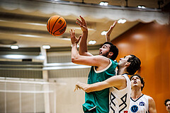 Basketball, Basketball Zweite Liga 2024/25, Grunddurchgang 14.Runde, Vienna Timberwolves, KOS Celovec, Veljko Dena (10), Vincent Balau (8)