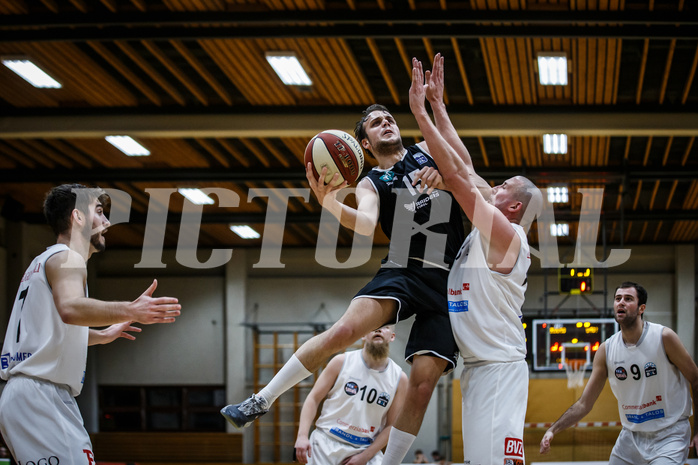Basketball, Basketball Zweite Liga, Grunddurchgang 10.Runde, Mattersburg Rocks, Raiders Tirol, Oliver Vujakovic (15)
