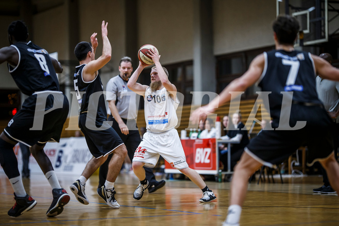 Basketball, Basketball Zweite Liga, Grunddurchgang 10.Runde, Mattersburg Rocks, Raiders Tirol, Claudio VANCURA (10)