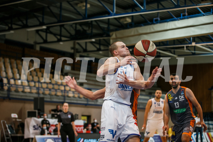 Basketball, bet-at-home Basketball Superliga 2020/21, Grunddurchgang 8. Runde, Oberwart Gunners, Klosterneuburg Dukes, Sebastian Käferle (7)