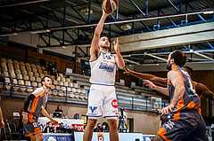 Basketball, bet-at-home Basketball Superliga 2020/21, Grunddurchgang, 8. Runde, Oberwart Gunners, Klosterneuburg Dukes, Terrence Bieshaar (14)