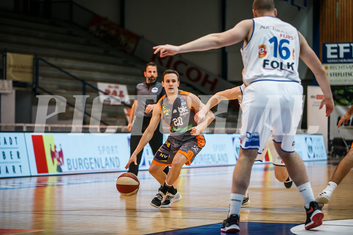 Basketball, bet-at-home Basketball Superliga 2020/21, Grunddurchgang 8. Runde, Oberwart Gunners, Klosterneuburg Dukes, Benedikt Danek (20)