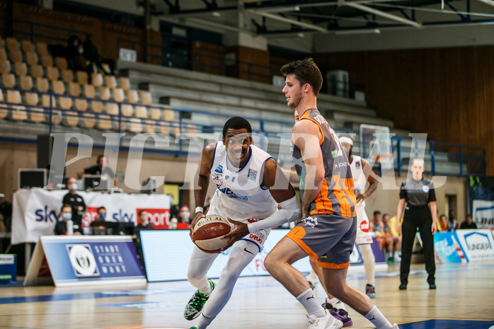 Basketball, bet-at-home Basketball Superliga 2020/21, Grunddurchgang 8. Runde, Oberwart Gunners, Klosterneuburg Dukes, Nigel Pruitt (11)