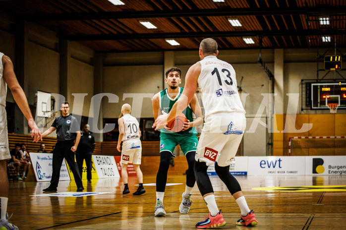 Basketball, Basketball Zweite Liga 2022/23, Grunddurchgang 12.Runde, Mattersburg Rocks, KOS Celovec, Volkan Özdemir (7)