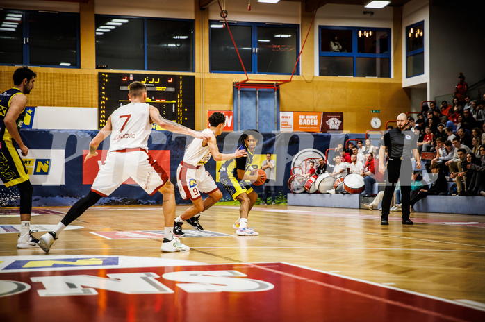 Basketball, win2day Basketball Superliga 2022/23, Grunddurchgang 13.Runde, Traiskirchen Lions, UBSC Graz, 