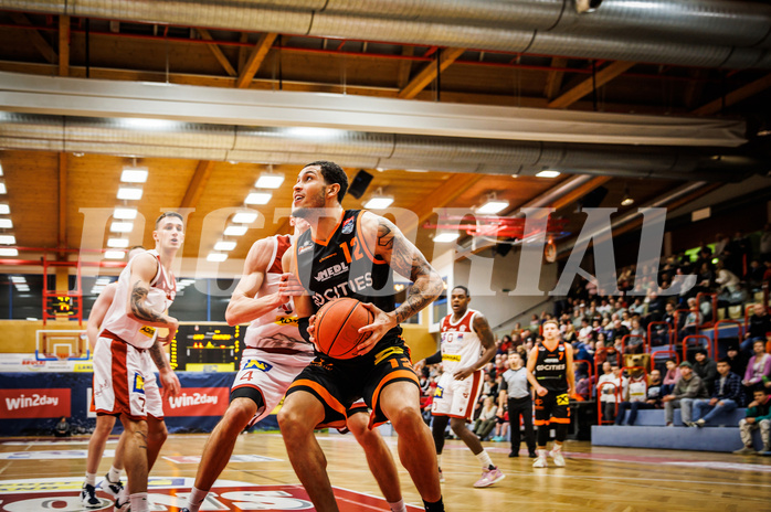 Basketball, win2day Basketball Superliga 2022/23, Grunddurchgang 14.Runde, Traiskirchen Lions, Fürstenfeld Panthers, 