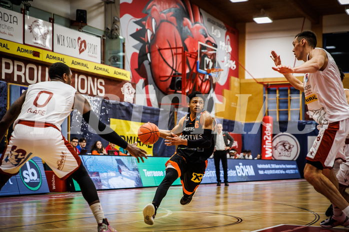 Basketball, win2day Basketball Superliga 2022/23, Grunddurchgang 14.Runde, Traiskirchen Lions, Fürstenfeld Panthers, 