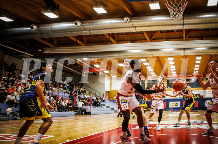 Basketball, win2day Basketball Superliga 2022/23, Grunddurchgang 13.Runde, Traiskirchen Lions, UBSC Graz, 