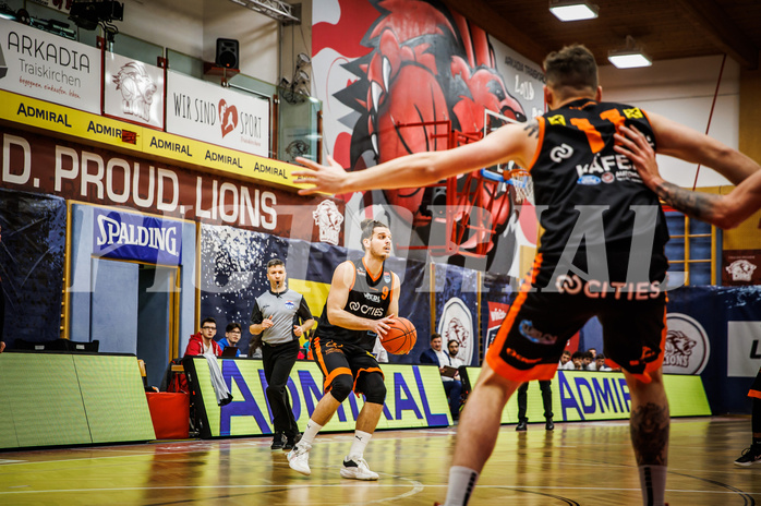 Basketball, win2day Basketball Superliga 2022/23, Grunddurchgang 14.Runde, Traiskirchen Lions, Fürstenfeld Panthers, 