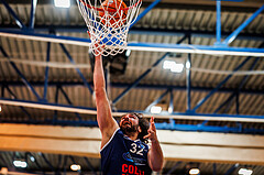 Basketball, win2day Basketball Superliga 2024/25, Grunddurchgang Runde 19, Oberwart Gunners, BBC Nord Dragonz, Sead Hadzifejzovic (32)