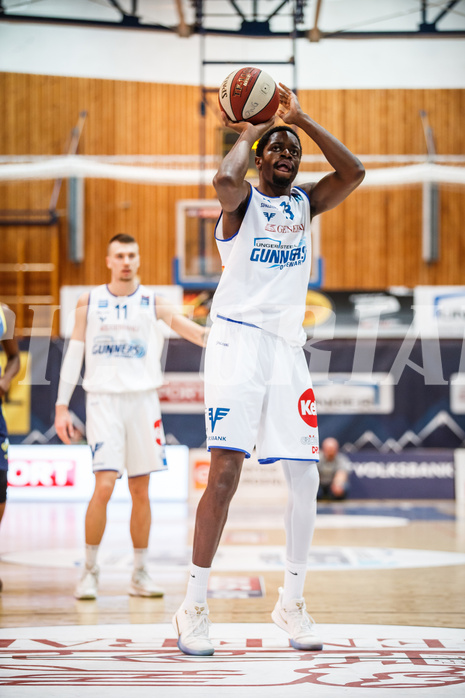 Basketball, Admiral Basketball Superliga 2019/20, Grunddurchgang 18.Runde, UNGER STEEL Gunners Oberwart, UBSC Graz, Eric Katenda (13)