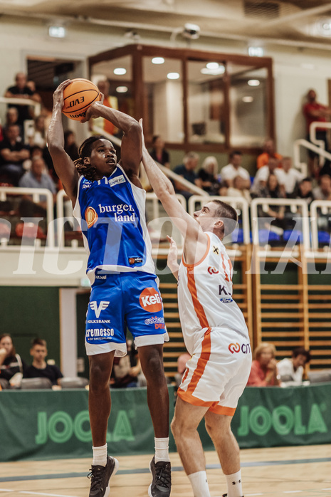 Basketball, Basketball Superliga 2023/24, Grundduchgang 2.Runde, Fürstenfeld Panthers, Oberwart Gunners, James Graham (11), Nikica Nikolic (11)