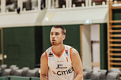 Basketball, Basketball Superliga 2023/24, Grundduchgang 2.Runde, Fürstenfeld Panthers, Oberwart Gunners, Nikica Nikolic (11)