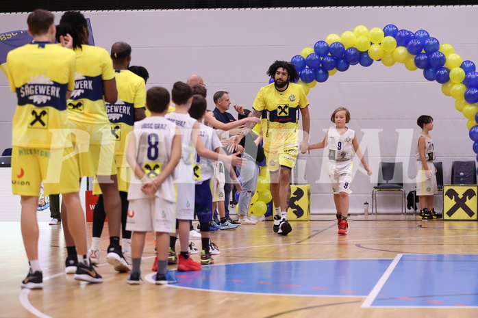 08.10.2023, Graz, Raiffeisen Sportpark Graz, Basketball Superliga 2023/24, Grunddurchgang, Runde 2, UBSC Raiffeisen Graz vs. SKN St. Pölten