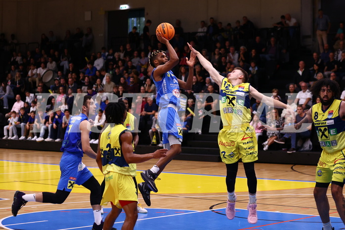 08.10.2023, Graz, Raiffeisen Sportpark Graz, Basketball Superliga 2023/24, Grunddurchgang, Runde 2, UBSC Raiffeisen Graz vs. SKN St. Pölten