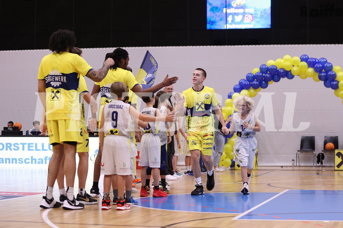 08.10.2023, Graz, Raiffeisen Sportpark Graz, Basketball Superliga 2023/24, Grunddurchgang, Runde 2, UBSC Raiffeisen Graz vs. SKN St. Pölten